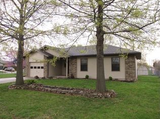 1109 N Walleye St, Nixa, MO 65714