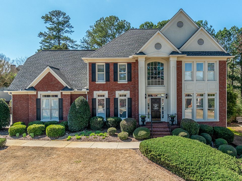 1st image of 2545 Lynshire Ln