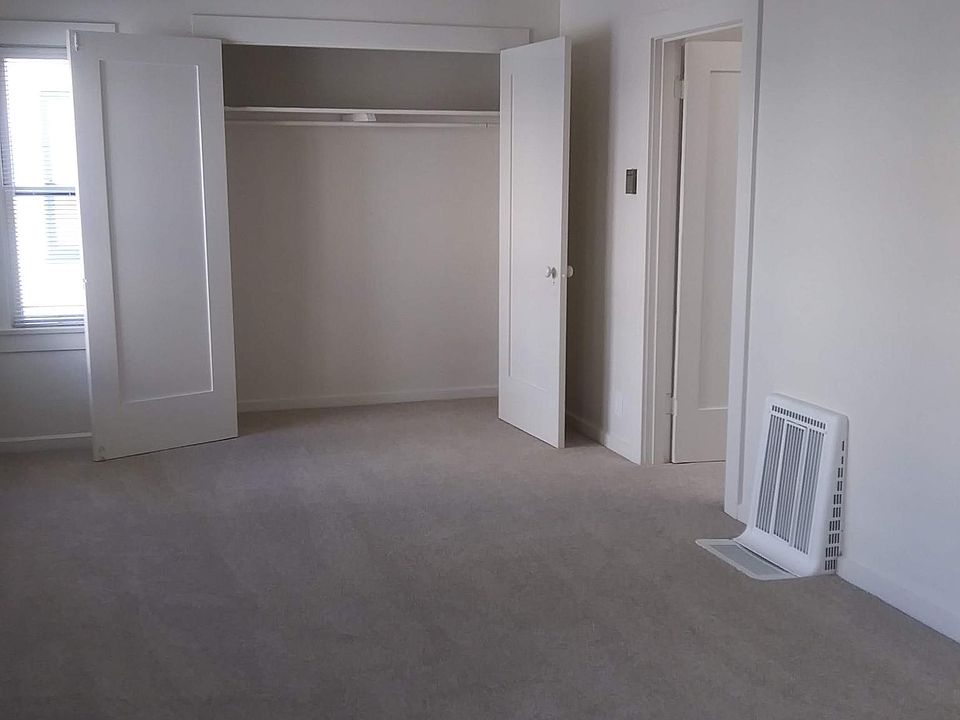 1st image of 218 W Micheltorena St