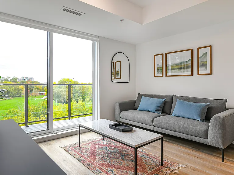19 Robinson Ave — Photo 13