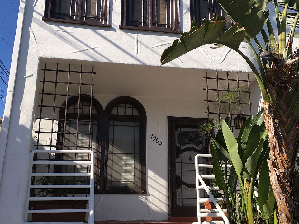 2nd image of 7963 Fountain Ave