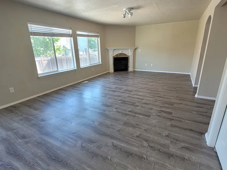 2556 E Copper Point — Photo 11