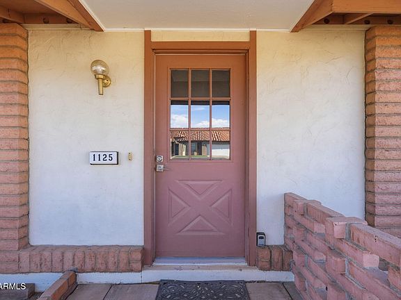 5th image of 1125 E 9TH Street