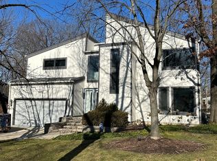 605 Euclid Ct, Highland Park, IL 60035
