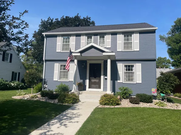 202 S Whitney St, Marshall, MN 56258