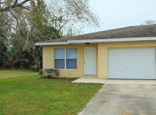 10 W Towne Pl, Titusville, FL 32796