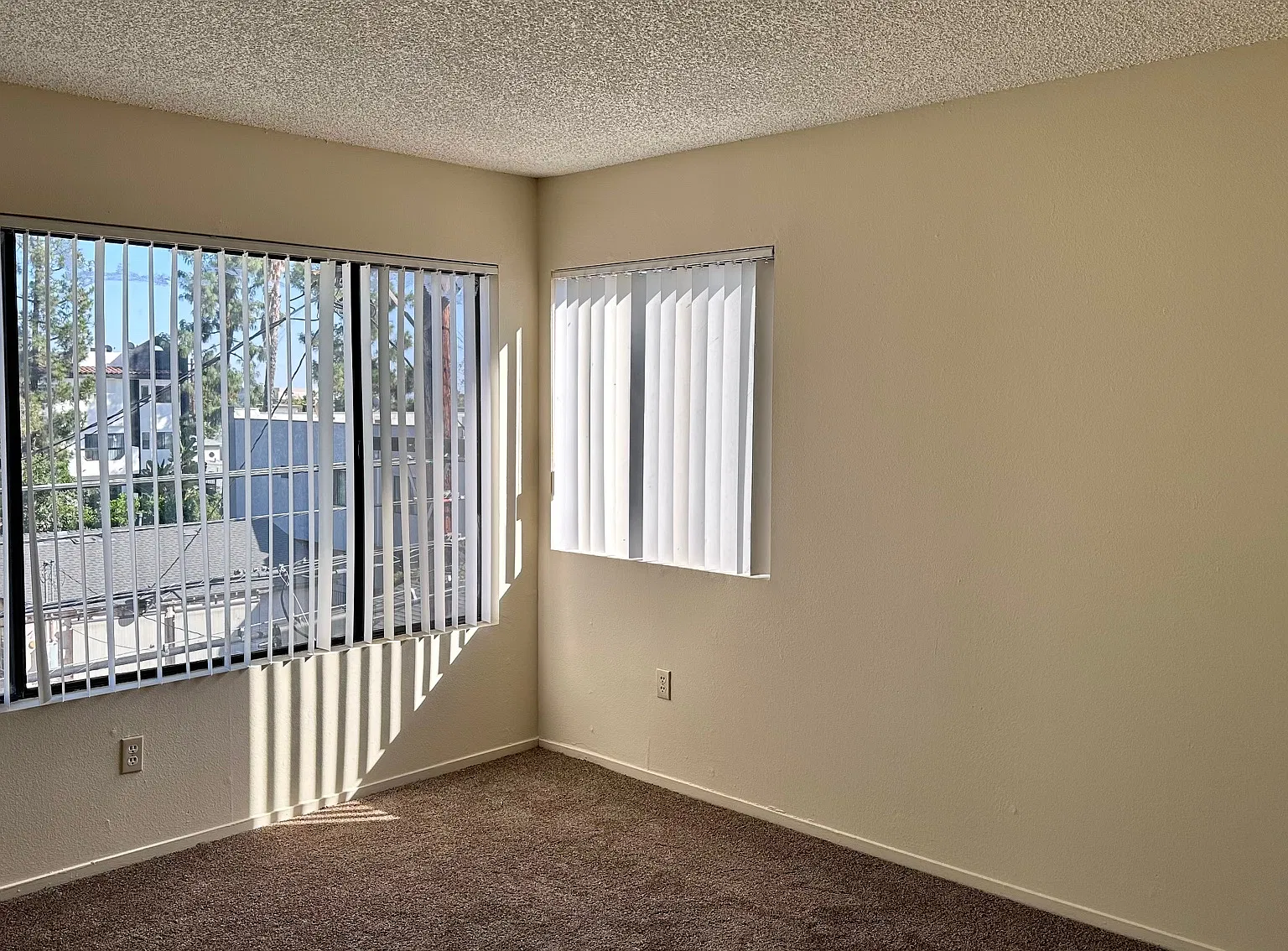 2 bed, 800 sqft, $2,550 — Photo 4