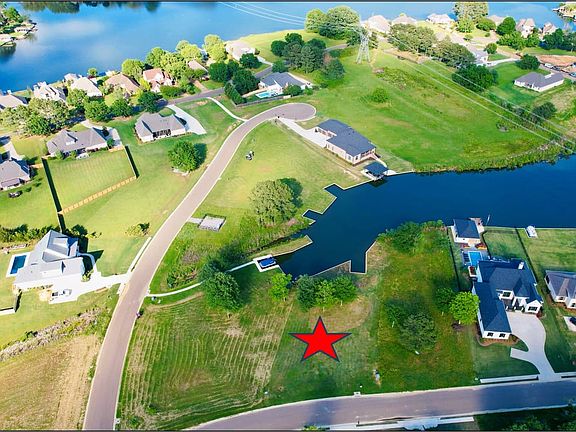 3rd image of 209 Harbor View Dr