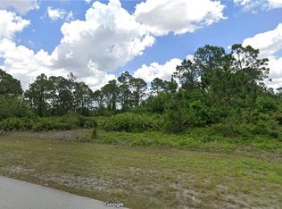 553 McArthur Blvd, Lehigh Acres, FL 33974