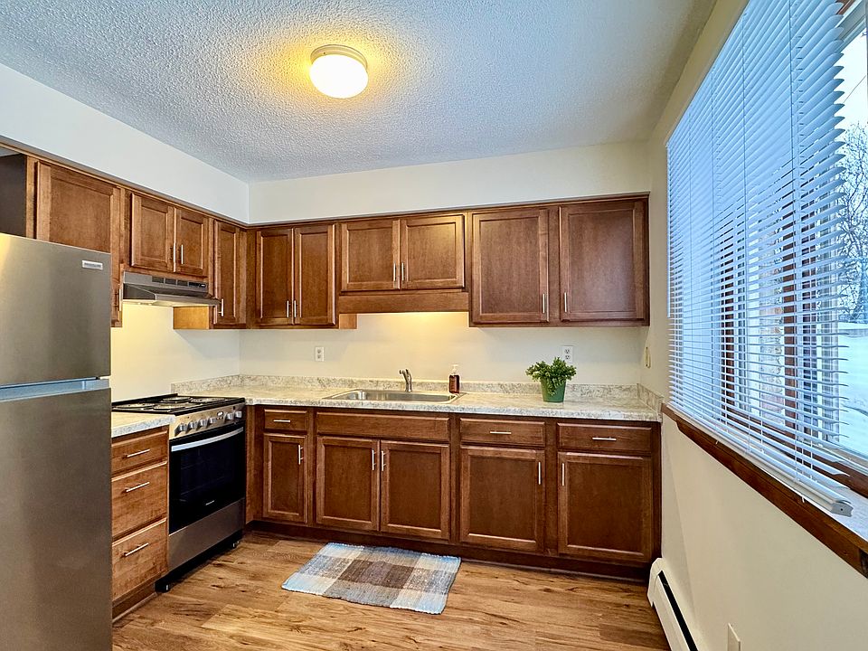 1st image of 500 2nd St #B6