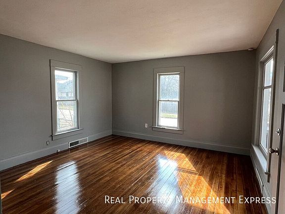 5th image of 632 N Wayland Ave