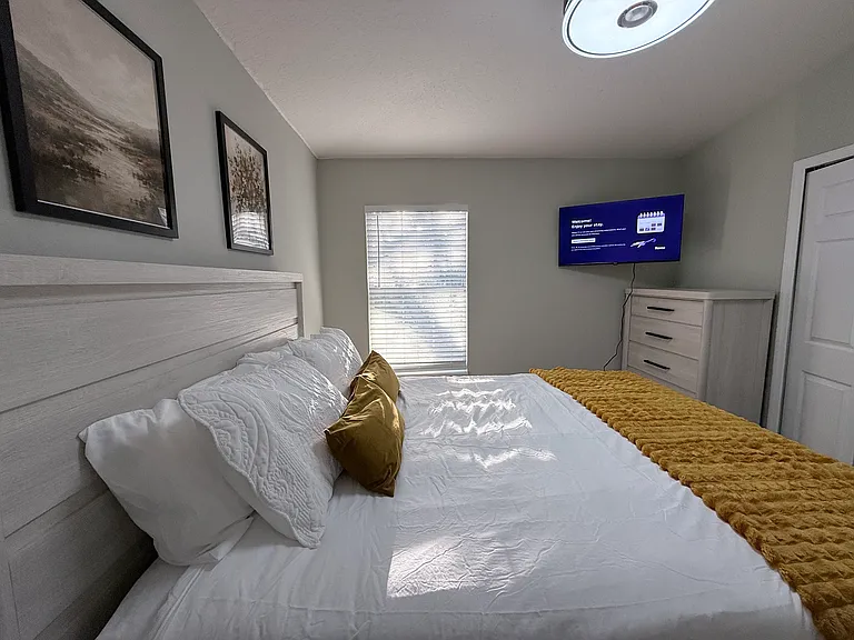 5016 Bridgeway Ln — Photo 11