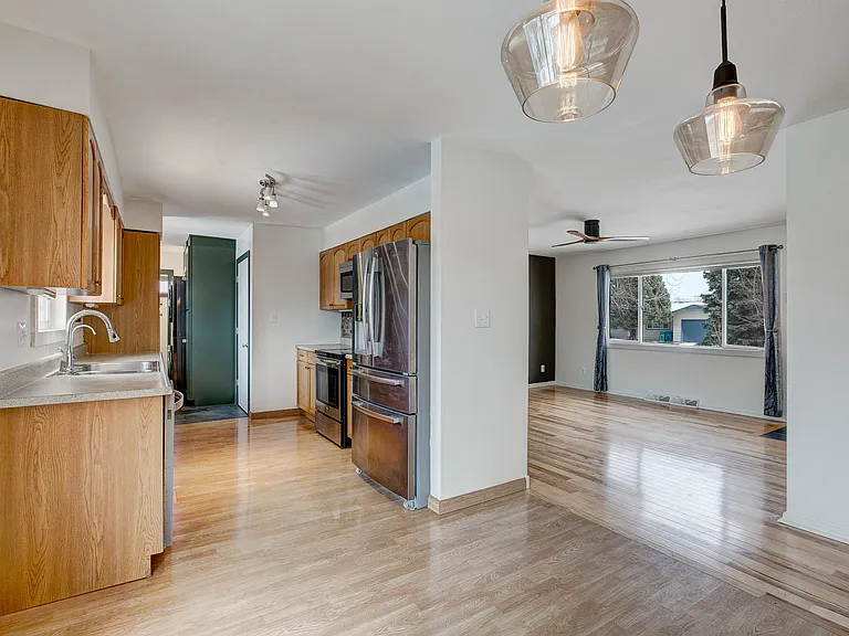 513 Sunrise Ln — Photo 6