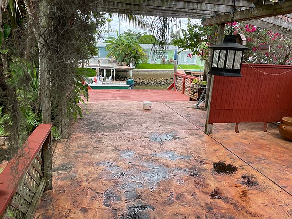 5th image of 13730 Coco Ave