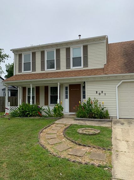 1st image of 2021 Drumheller Ct