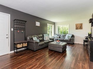 6421 Colby Ave, Windsor Heights, IA 50324