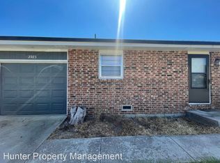 2925 W Roxbury St, Springfield, MO 65807