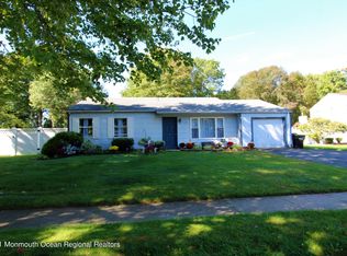 18 Rothbard Rd, Hazlet, NJ 07730