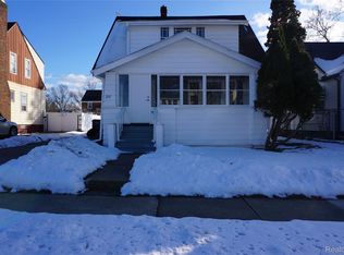 217 W Dewey St, Flint, MI 48505