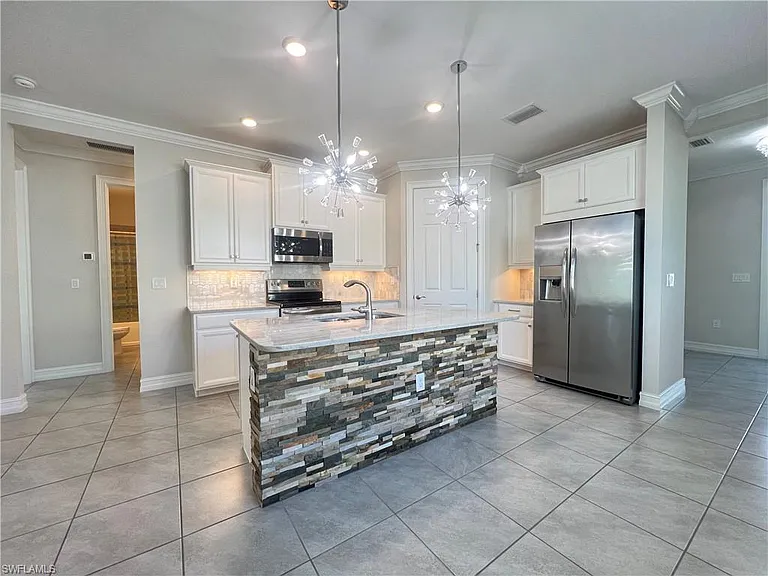 28442 Captiva Shell Loop — Photo 5