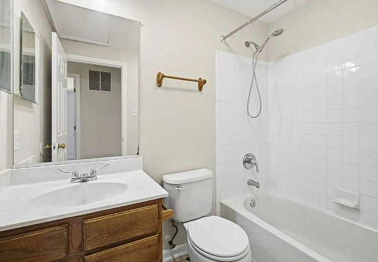927 Pirates Ct — Photo 21