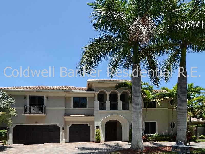 1st image of 10201 Blue Palm St