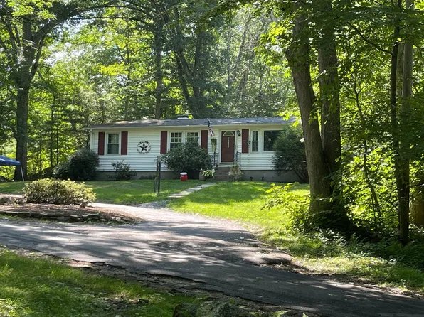 181 Steere Farm Rd, Burrillville, RI 02830