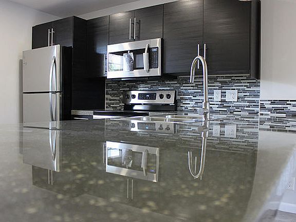 2nd image of 2300 NE 1st Ln #3020