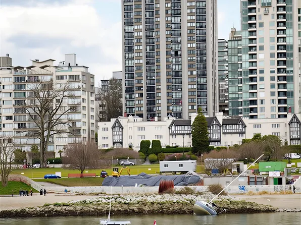 1330 Harwood St #907, Vancouver, BC V6E 1S8