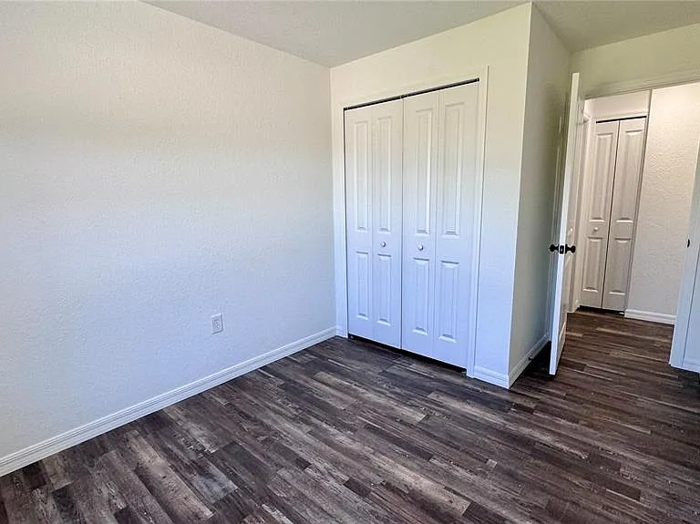 240 Organ St — Photo 11