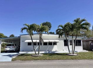 6154 Holly Ln, Lake Worth, FL 33462