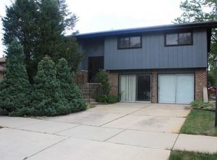 5822 Liberty Sq, Oak Forest, IL 60452