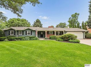 10725 Cedar St, Omaha, NE 68124