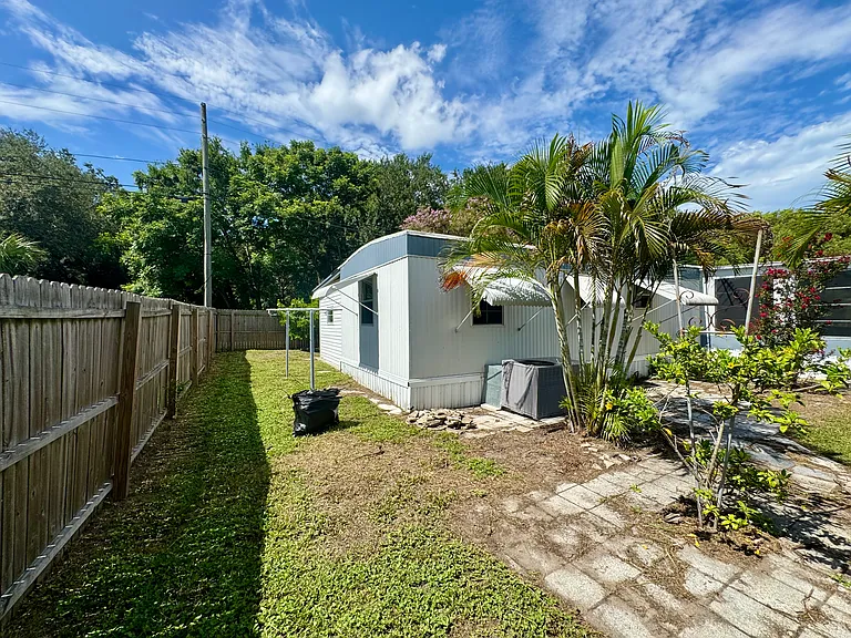 4152 Richmond Ave — Photo 26