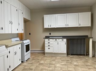 20 Loop Rd APT A1, Lititz, PA