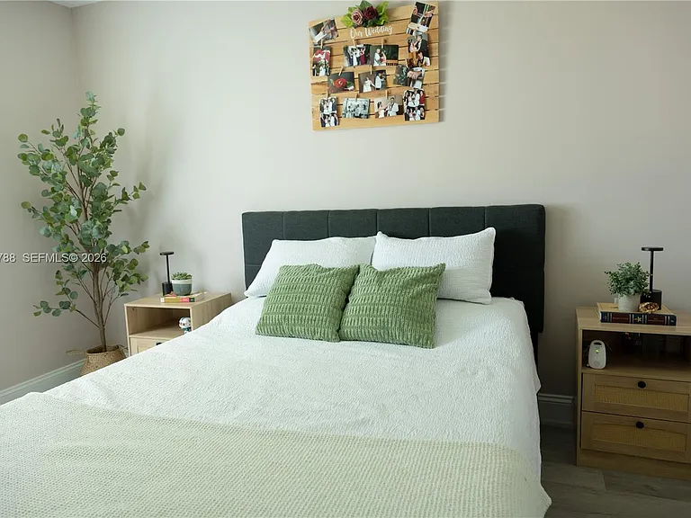 508 Gardens Dr #202 — Photo 15