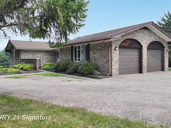 4th image of 2995 Lyons Rd