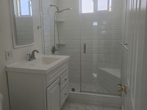 4th image of 17018 S Berendo Ave #2