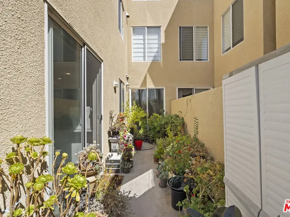 4100 Wilshire Blvd APT 107, Los Angeles, CA 90010