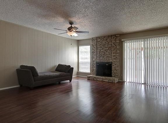 3rd image of 901 Cactus Dr