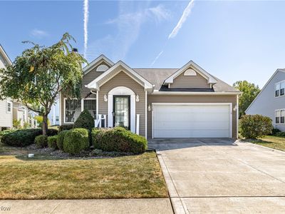 9425 Ravinia Dr, Olmsted Falls, OH, 44138