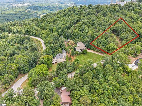 5th image of 1321 Altamont Rd