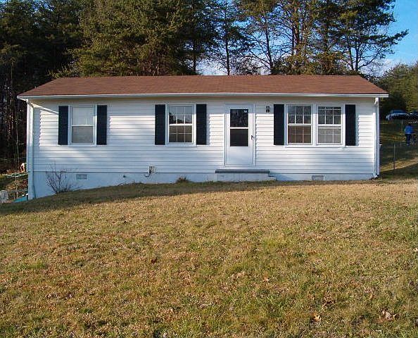1st image of 24 Cedarwood Ct