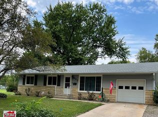 527 N 21st St, Beatrice, NE 68310