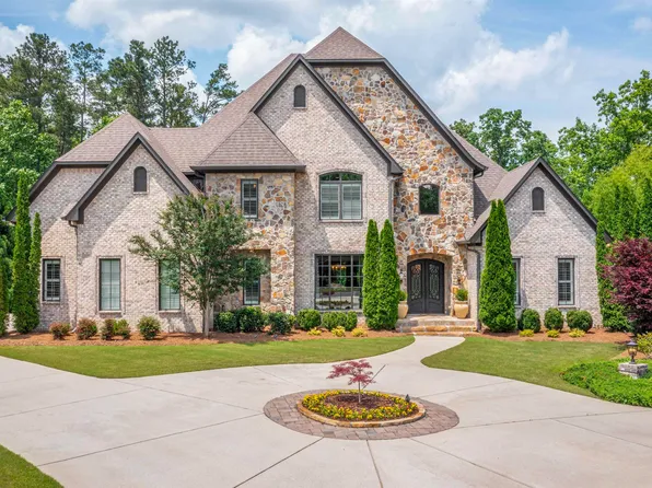 4250 Glasscott Xing, Hoover, AL 35226