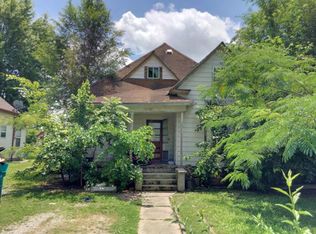 1128 W Chase St, Springfield, MO 65803
