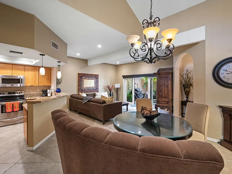 73421 Foxtail Ln — Photo 9