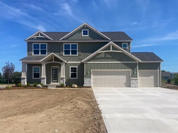 7397 Black Brook Dr, Zeeland, MI 49464