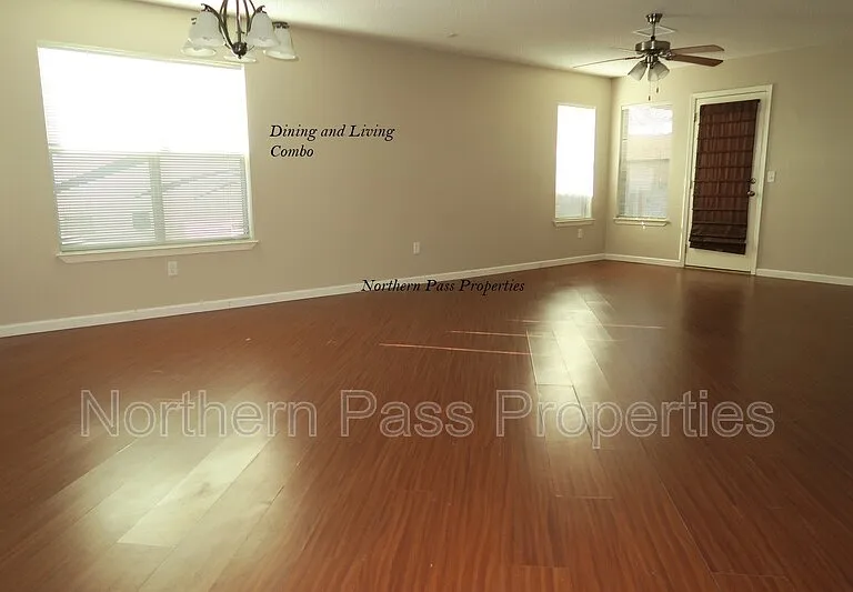 3233 Bell Point Dr — Photo 7