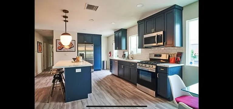378 W Sunview Ave — Photo 24